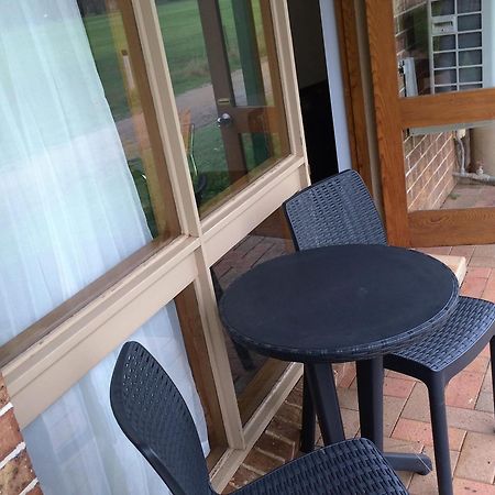 Town & Country Motor Inn Forbes Zewnętrze zdjęcie