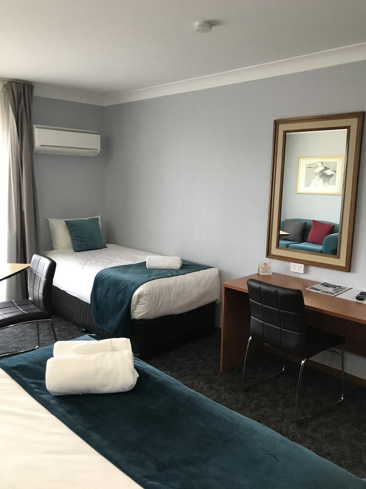 Town & Country Motor Inn Forbes Zewnętrze zdjęcie