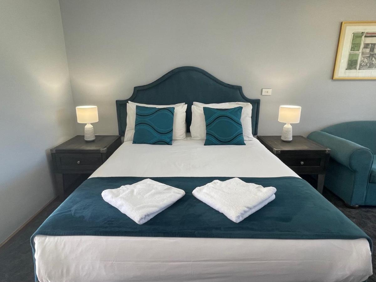 Town & Country Motor Inn Forbes Zewnętrze zdjęcie