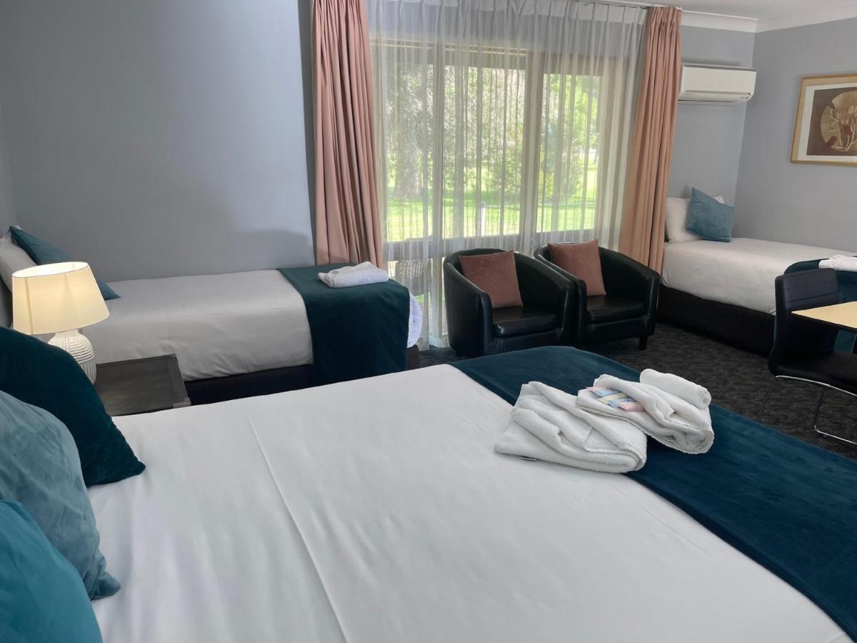 Town & Country Motor Inn Forbes Zewnętrze zdjęcie