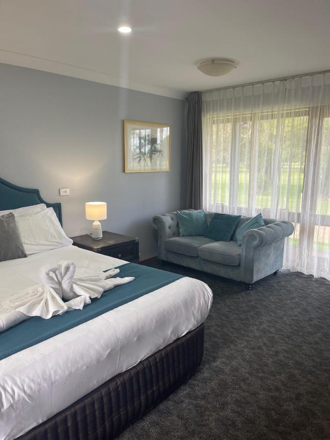 Town & Country Motor Inn Forbes Zewnętrze zdjęcie