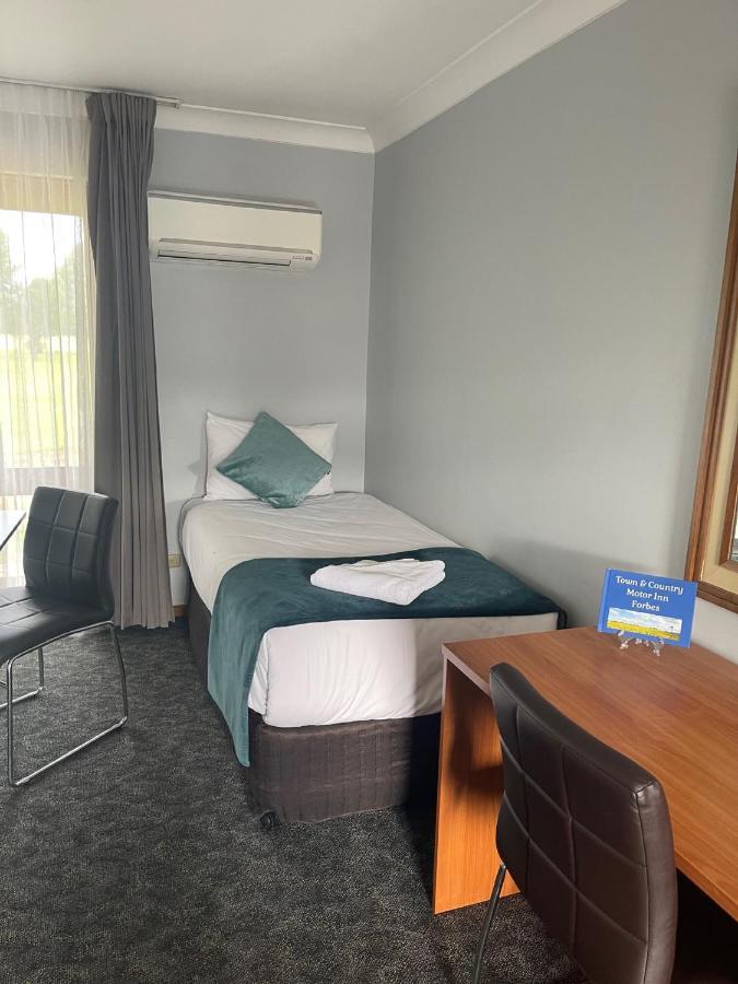 Town & Country Motor Inn Forbes Zewnętrze zdjęcie